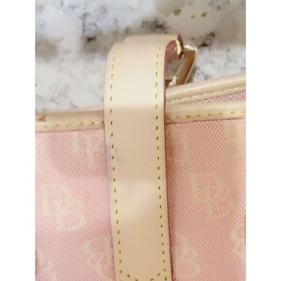 Dooney and Bourke VTG Canvas Leather Bucket Shoulder‎ Bag Pink 1970's  DAMAGE - Picture 8 of 16